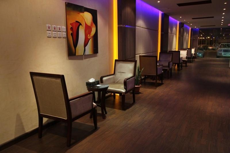 Raoum Inn Arar Extérieur photo