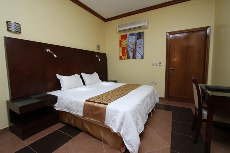 Raoum Inn Arar Extérieur photo