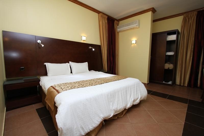 Raoum Inn Arar Extérieur photo