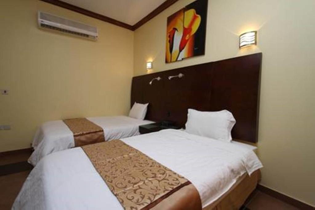 Raoum Inn Arar Extérieur photo