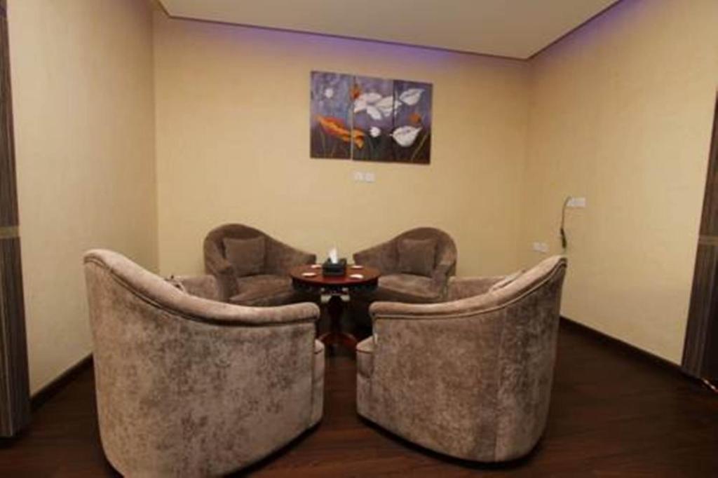 Raoum Inn Arar Extérieur photo